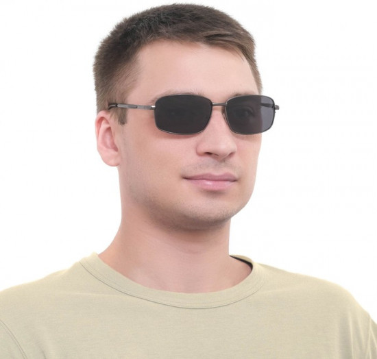 Очки солнцезащитные