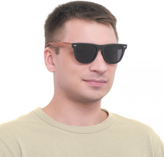 Очки солнцезащитные