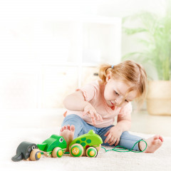 Игрушка-каталка «Семья лягушек на прогулке» - Фото 2