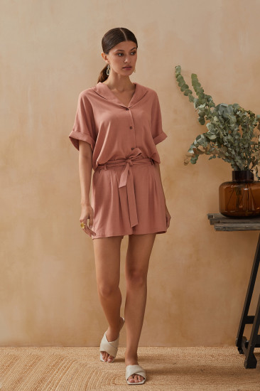 Шорты женские