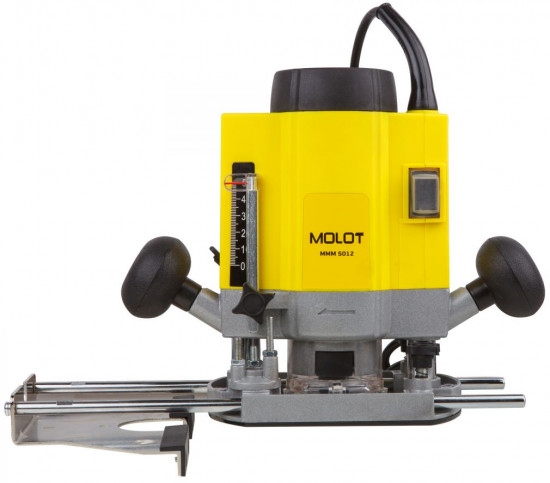 Машина фрезерная Molot MMM 5012