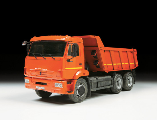 Модель сборная «Самосвал KAMAZ-65115»