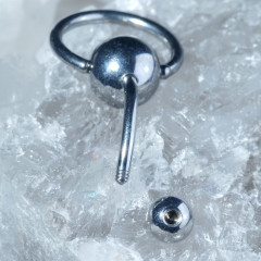 Пирсинг в пупок «Банан» - Фото 1