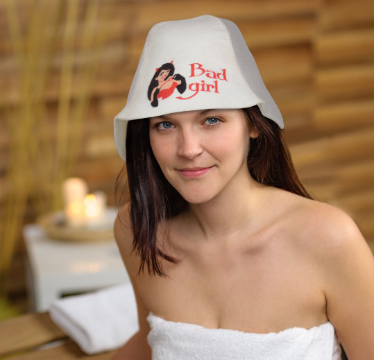 Шапка «Bad girl»