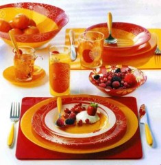 Тарелка обеденная Graphic Flowers Red, диаметр 24,5 см - Фото 1