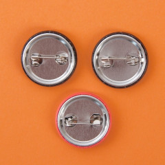 Набор значков закатных «Адвокат дьявола» - Фото 4