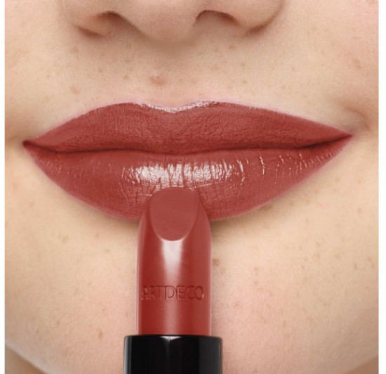 Помада для губ «Perfect Color Lipstick», тон 875 Electric tangerine