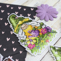 Набор для вышивания на пластиковой канве «Садовые гномики» - Фото 3