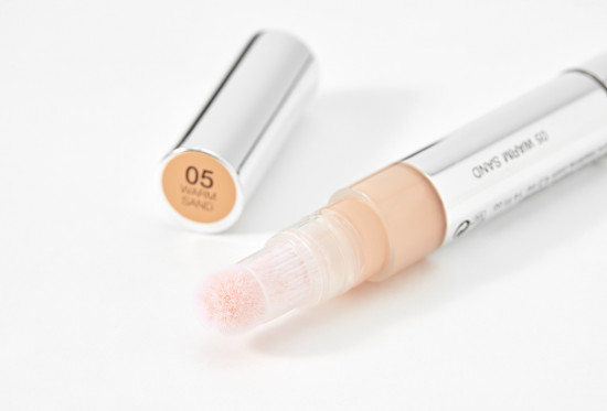 Kонсилер для лица «Light Up Brightening», оттенок 05 Warm sand