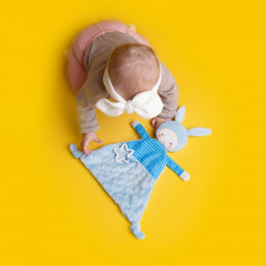 Игрушка-комфортёр с прорезывателем «Зайка Черничка» - Фото 3