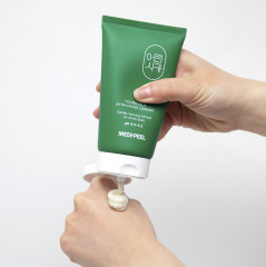 Пенка для умывания с экстрактом центеллы «Young Cica pH Balancing» - Фото 1