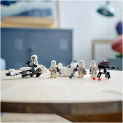 Конструктор Star Wars 75320 Боевой набор снежных пехотинцев. Snowtrooper Battle Pack - Фото 4
