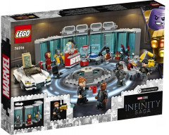 Конструктор Marvel Super Heroes 76216 Арсенал Железного человека. Iron Man Armory - Фото 3