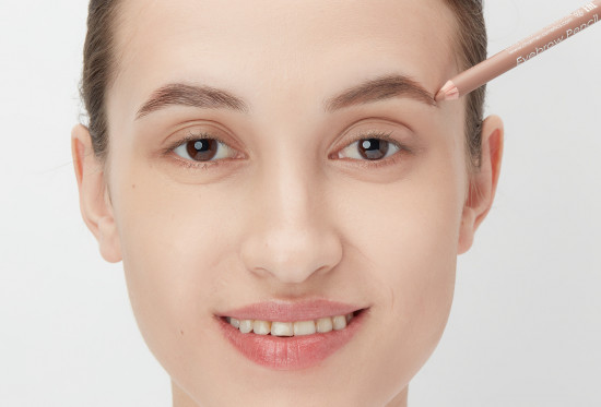 Карандаш для бровей «Brush Cap»