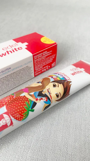 Зубная паста детская «Fruchtli Strawberry»