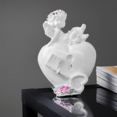 Фигурка «Ангел с сердцем замочек» - Фото 1