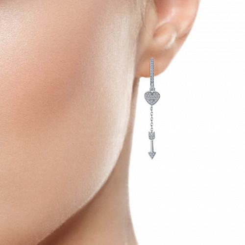 Серьги из серебра с фианитами