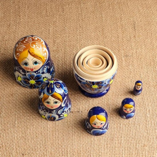 Набор матрёшек  «Нина»