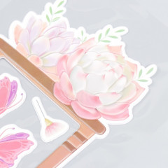 Наклейка на выключатель «Суккуленты и бабочки» - Фото 1