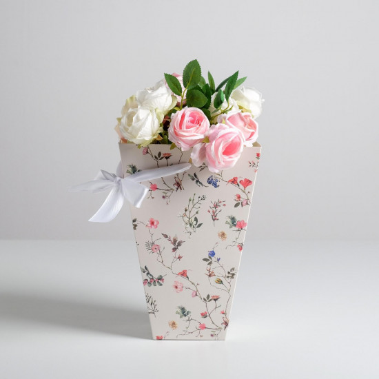 Коробка для цветов подарочная «Flowers»