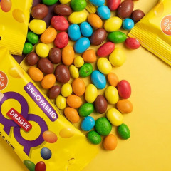 Драже с арахисом и молочным шоколадом в разноцветной глазури «Q&Q» - Фото 1