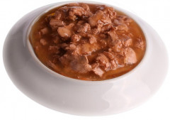 Корм для взрослых кошек с куриным филе в соусе - Фото 1