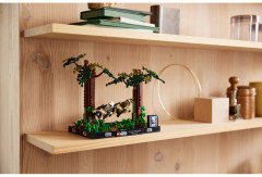 Конструктор Star Wars: Звездные войны 75353 Погоня на Эндоре. Endor™ Speeder Chase Diorama - Фото 11