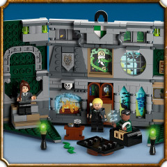Конструктор Harry Potter 76410 Флаг факультета Слизерин. Slytherin™ House Banner - Фото 10