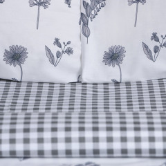 Комплект постельного белья «Dark flowers» - Фото 1