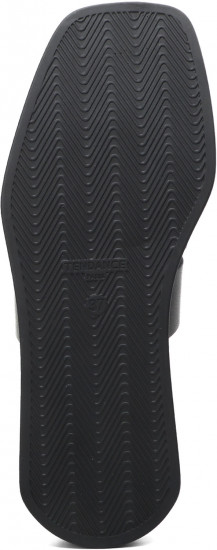 Шлёпанцы женские