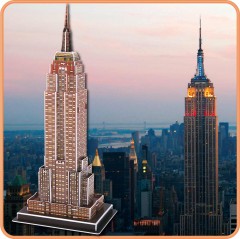 Небоскреб Эмпайр - билдинг c иллюминацией - Фото 1