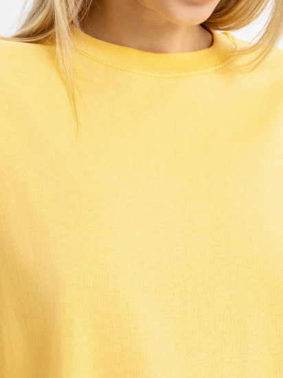 Футболка женская