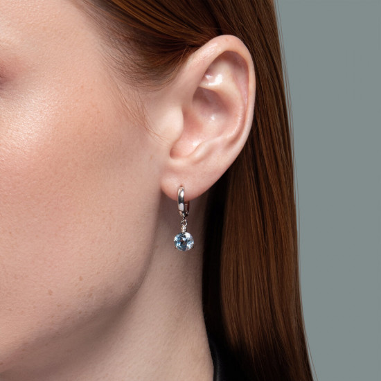 Серьги из серебра с топазами и фианитами