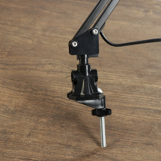 Лампа настольная