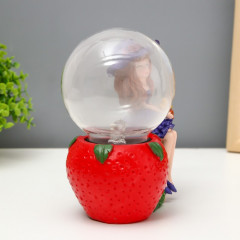 Шар плазменный «Девочка с клубникой» - Фото 2