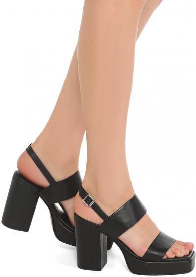 Босоножки женские