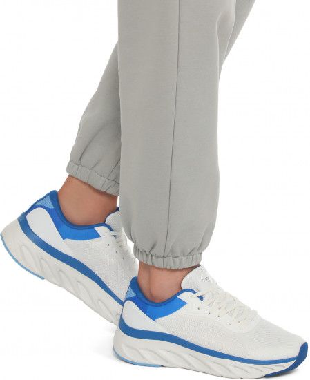 Кроссовки женские