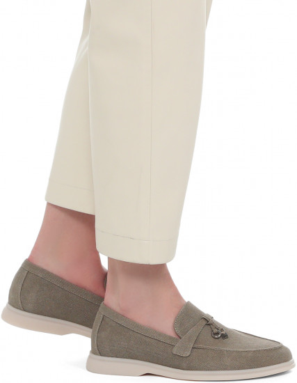 Лоферы женские