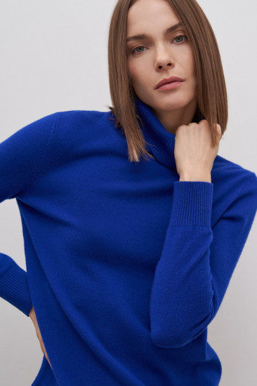 Свитер женский