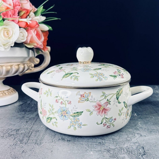 Кастрюля с крышкой «Magnolia»