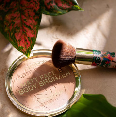 Бронзер для лица и тела матовый «Exotic Matt Face & Body Bronzer» - Фото 5
