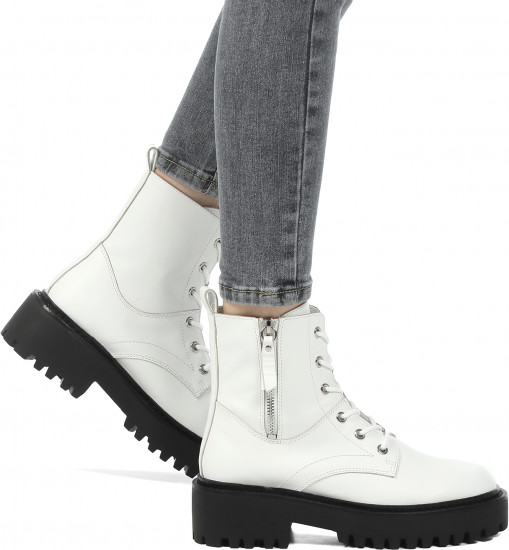 Ботинки женские