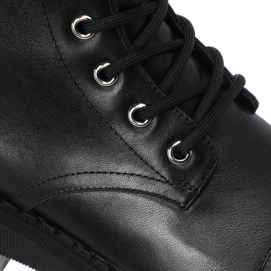 Ботинки женские