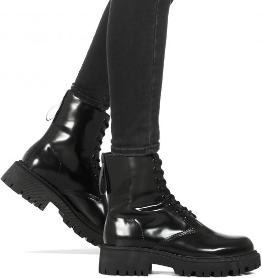 Ботинки женские