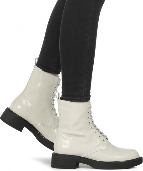 Ботинки женские