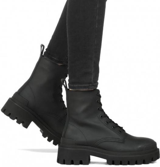 Ботинки женские