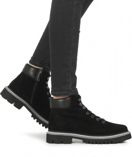 Ботинки женские