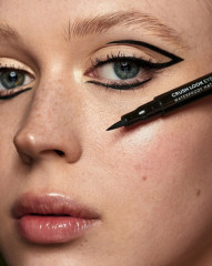Подводка-фломастер для глаз «Crush Look Eyeliner», оттенок 401 Black - Фото 3