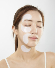 Патчи для глаз c коллагеном и лактобактериями «Red Lacto Collagen Eye Patch» - Фото 3