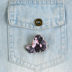 Значок деревянный «Wednesday» - Фото 5